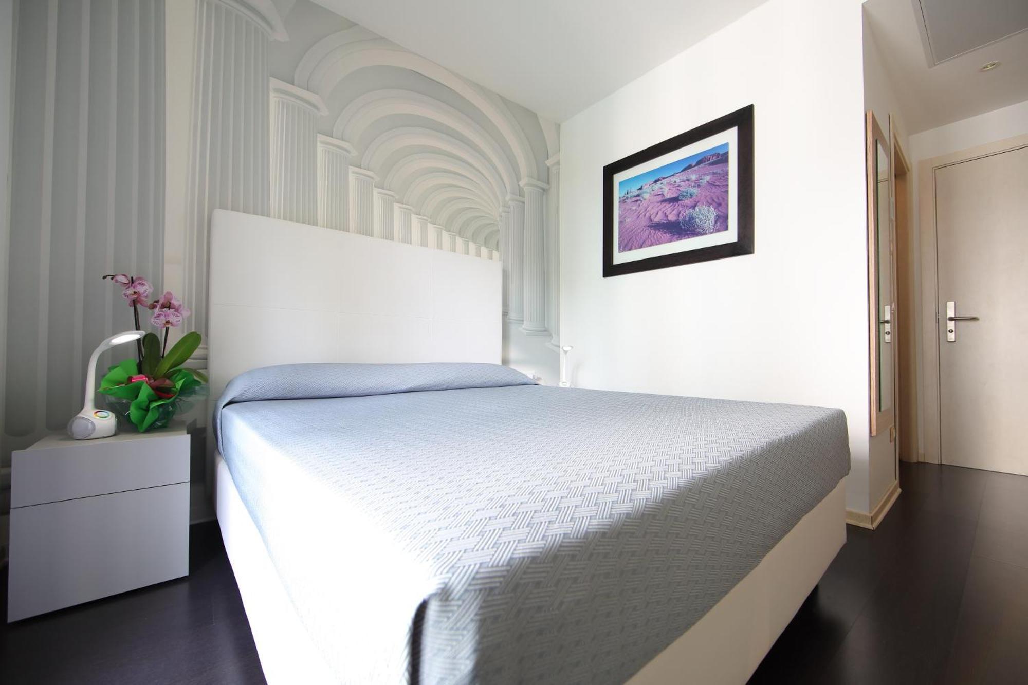 Hotel Anapaya Lignano Sabbiadoro Bagian luar foto